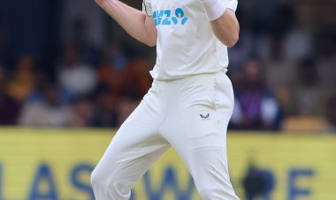 India 46 all out as Henry and Conway create New Zealand's dream day