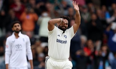 Pant reprimanded for showing dissent, handed one demerit point