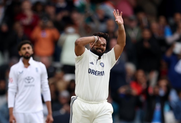 Pant reprimanded for showing dissent, handed one demerit point